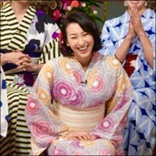 浅田舞、浴衣でも爆乳! 隠し切れない豊満バストにファンも大興奮