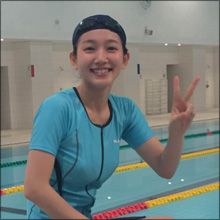 若手人気女優・吉岡里帆、スポーティーな水着で細巨乳ボディ披露！