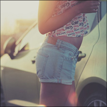 エロ体験談：金髪ヤンキー女と僕　～青春の手コキ事件～