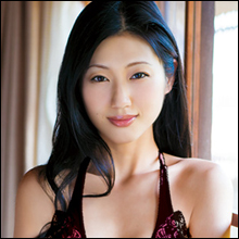 「後ろから前から…」壇蜜を“抱ける”夢のようなグッズが話題