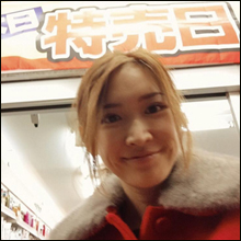 嫌われキャラ返上なるか…紗栄子が庶民派アピールで好感度アップに躍起