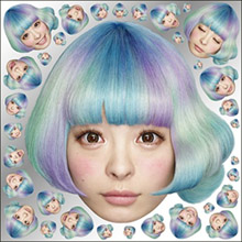 入浴後にお尻を見せつける！　きゃりーぱみゅぱみゅのセクシーな奇行