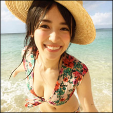 人気モデル・泉里香、ネットが“祭り”となった爆乳を解禁! 「エロふわボディ」で男性支持が急上昇
