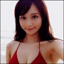 「美乳女神」三城千咲、レースクイーン女王が大胆グラビア! 究極ボディに男性読者から感嘆の声