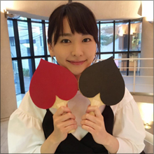 新垣結衣、天使すぎる一枚でファンを魅了! レアなオフショットに「宇宙一可愛い」の声