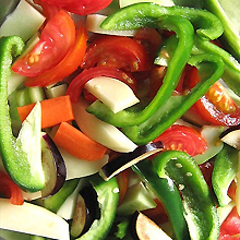 異性にモテたきゃ、野菜を食べろ!?