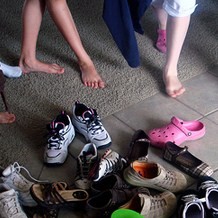 貧困・非モテは”ゲストハウス”で彼女をゲット!