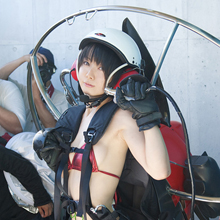 コスプレイヤー・うしじまワンフェス降臨！　ヒモビキニ美女マシンインタビュー