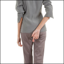 オフィス系風俗店ではレアな衣装？　“意外にエロい”パンツスーツ