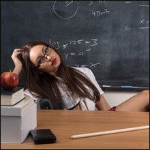 「セレブなお妾」から転落した美人教師