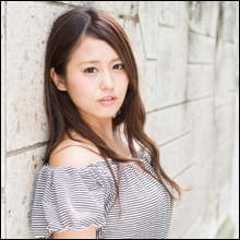 アイドルの肩書きを返上してまでAV女優の道を選んだ大型新人・伊東紅が心中を激白！