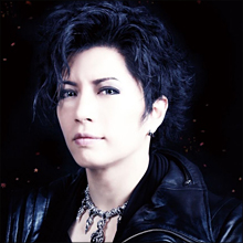 「校歌制作に望ましくない人物」スキャンダルまみれのGACKTに新たなトラブル