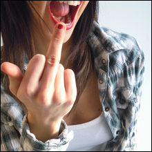 激情的な妻たちの壮絶な自殺