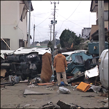 未曾有の災害に戸惑うマスコミ　問われる報道姿勢