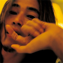 まるで公然ペッティング!?　窪塚洋介が新恋人とイチャイチャ見せつけツイート