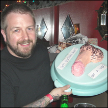 「ゲイではないがペニスが好き」というオトコたち