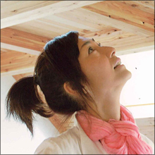 消えた元有名女優が沖縄で“大麻礼賛”活動に転向