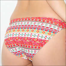 グラドル谷麻紗美、デビュー10周年メモリアルDVDで過去最大セクシー！　28歳には見えない合法ロリっぷり