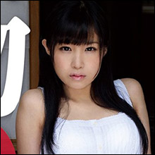 身長147cmのロリ女優・栄川乃亜、昭和臭漂う民家で説明なくオッサンに種付けされ続ける