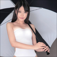 最高のアヘ顔Wピース!!　高身長AV女優・浅倉愛がレースクィーンの格好で乱れまくる！