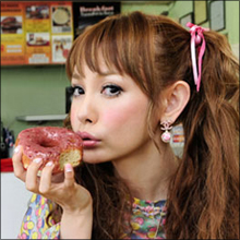 自殺未遂していた上原さくら、夫の脱税を告発する「遺書メール」の存在