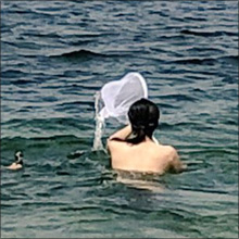 豪快すぎるポロリ！　丸山桂里奈のセクシーハプニングに視聴者騒然