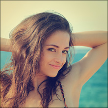 【エロ体験談】ワキを見せる女はエロいと思う