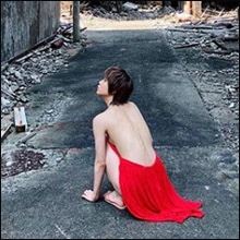 山谷花純、半年ぶりグラビアで極上スレンダーボディを大胆露出！　ショートカット初お披露目で色気に注目