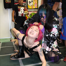 キャットファイトが武道館進出の快挙!!