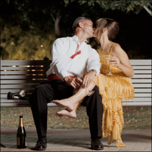 【エロ体験談】公園のベンチで生バック