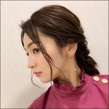 元ベビレ・傳谷英里香のスーパーボディに熱視線! 初のミステリーハンターで見せた大胆ビキニ姿が話題に
