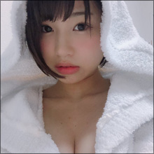 【パンチラ連載】天然美少女・唯井まひろ、シャワートイレの虜に! 無限ループ状態のオナニー生活を明かす