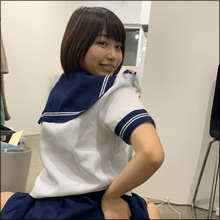 【パンチラ連載】美少女AV女優・唯井まひろ、オナ禁生活から解放されてホックホク!