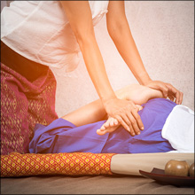 【エロ体験談】タイの美女マッサージ師が謎のエロ化