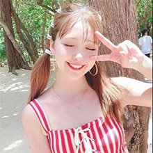 藤田ニコル、ビキニ姿で美しい白肌と抜群のスタイルを披露！　グッと大人っぽくなったセクシーボディに熱視線