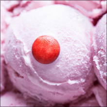 【エロ体験談】乳首が異様に「勃起」する人妻