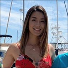 すみれ、むっちり化!?　キャミソール姿で見せた肉感ボディに視聴者大興奮！