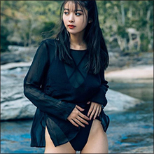 非公開: 馬場ふみか、ハイレグの食い込み&むっちり太ももでファンを悩殺! 「神の造形」ボディの魅惑の下半身