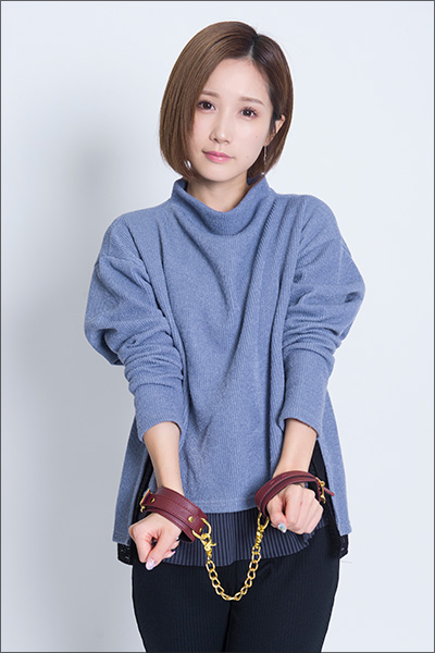 小島みなみ、敏腕捜査官に変身!?　SMグッズで悪いヤツを逮捕しちゃうぞっ！の画像10