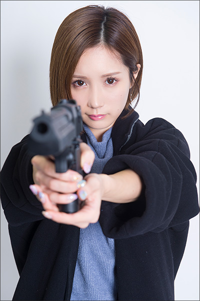 小島みなみ、敏腕捜査官に変身!?　SMグッズで悪いヤツを逮捕しちゃうぞっ！の画像13