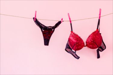 【エロ体験談】隣人の下着