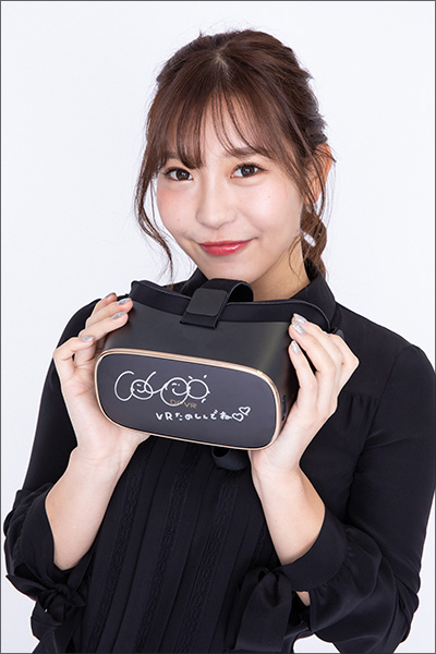 COCO・夏本あさみ・忍野さら、VRグラビア本音座談会! サイン入りVRゴーグルをプレゼントの画像16