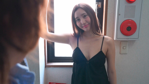 卑猥な唇による濃厚な口技…妖しいお姉さんと1週間奴隷生活の画像13