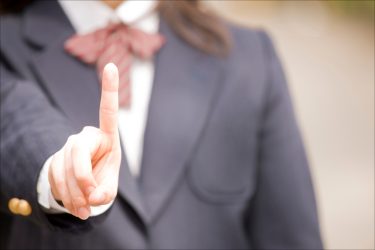 セックス体験談｜交際1年半の彼女とベッドイン…リアル童貞卒業物語＜第2章＞