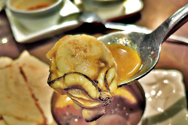 【勃活グルメ】「牡蠣のカレー」と「砂肝のアチャール」の画像4