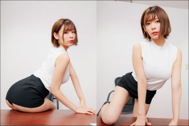 小日向結衣の4コマグラビア「面接#2」