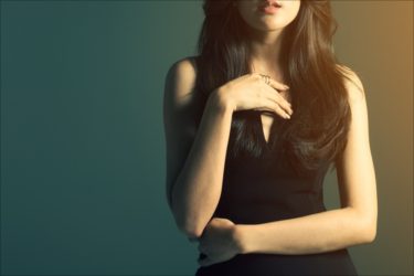 【エロ体験談】年上美女の「お礼手コキ」