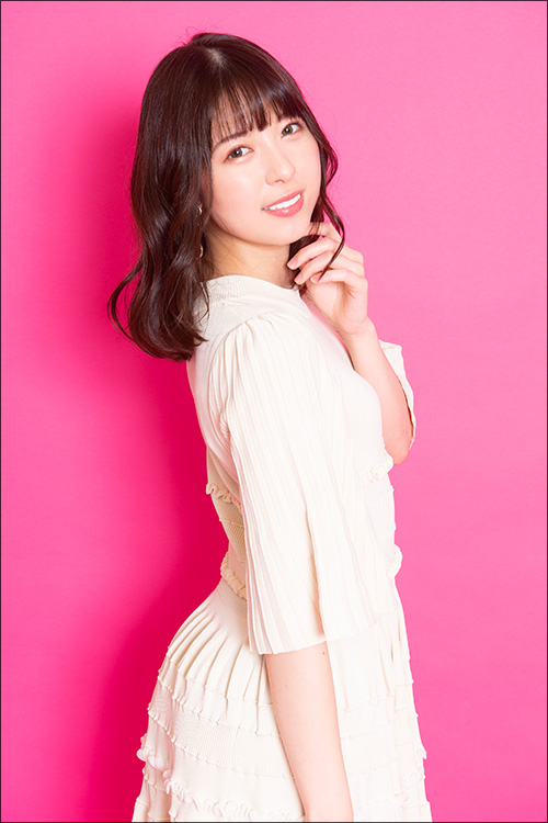オナホ初体験の加美杏奈! 先輩・あおいれなは最高峰オナホの内部に宿る「しっとり感」を発見!!の画像9
