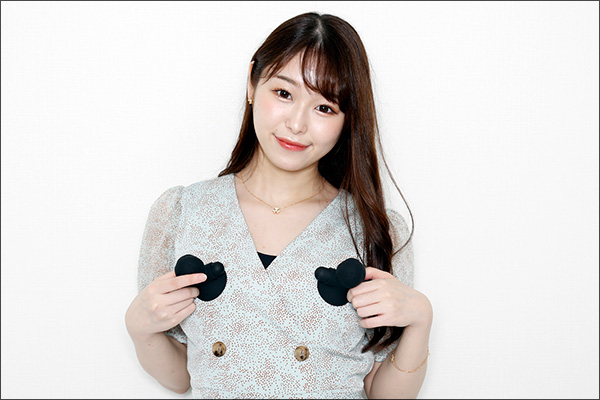 唯井まひろ＆新名あみんインタビュー生公開イベント実施！　美女ふたりが客前でオモチャ片手に大照れ＆大胆告白の画像15