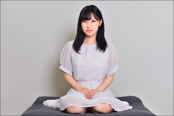 新人AV女優・さつき芽衣インタビュー! ディープス久々の専属女優は純朴スーパー美巨乳娘!! エッチに興味津々な19歳!の画像11